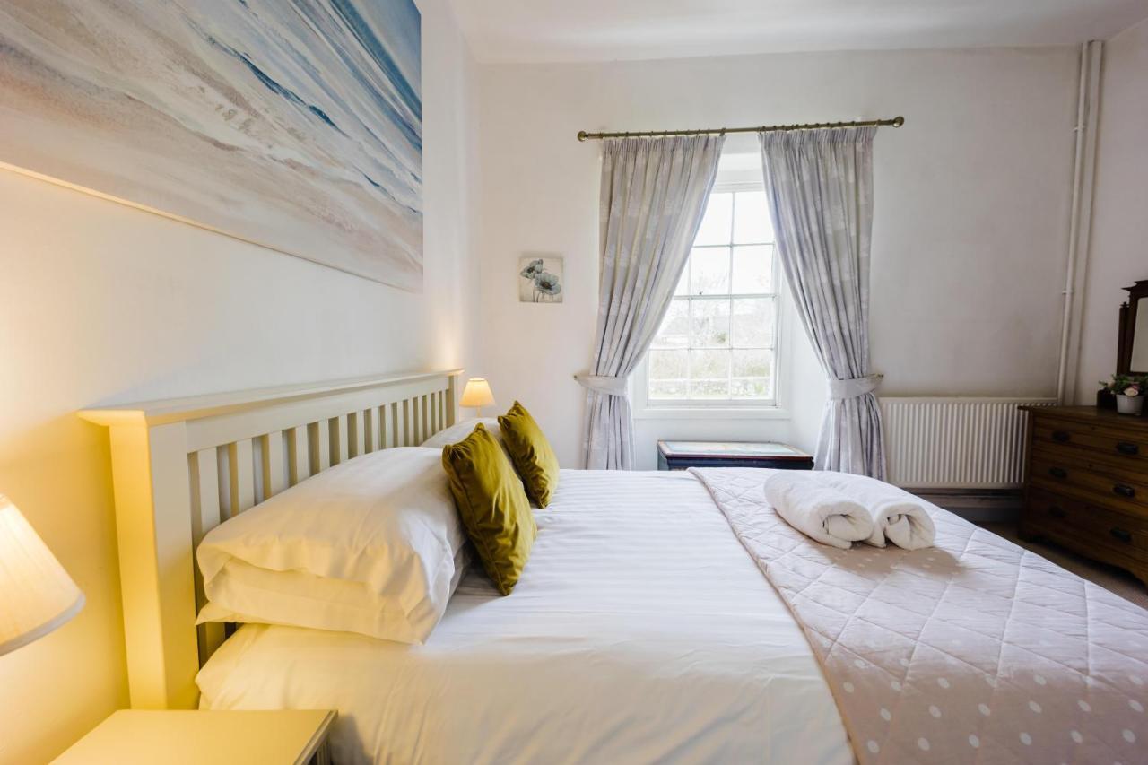 May Tree Cottage Manorbier 5 Mins From The Beach Sleeps 4 Exteriör bild