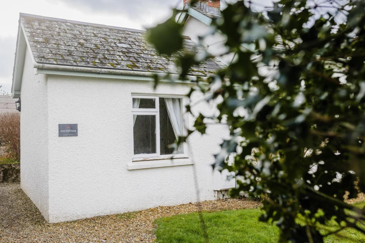 May Tree Cottage Manorbier 5 Mins From The Beach Sleeps 4 Exteriör bild